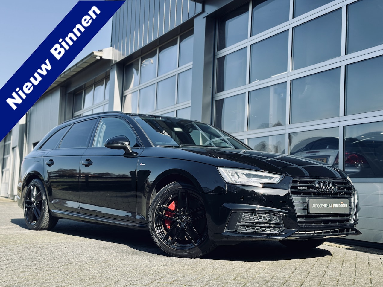 Audi A4 Avant - 2.0 TFSI | Automaat | Quattro | Standkachel | S-line | Camera | Leer | Keyless | Nette sta - AutoWereld.nl