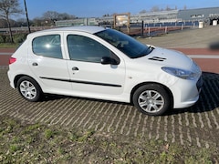 Peugeot 206 + - 1.1 XR