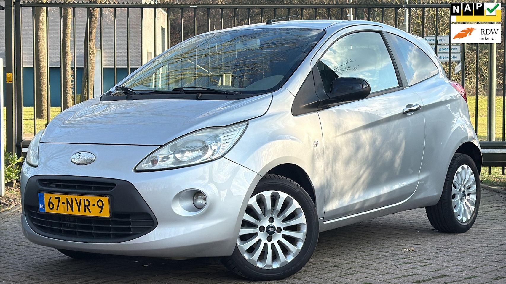 Ford Ka - 1.2 Titanium X AIRCO/APK - AutoWereld.nl