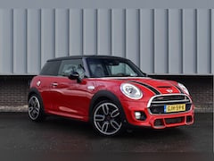 MINI Cooper S - 2.0 Chili Serious Business | Navi Prof | Camera | Leder | Stoelverwarming