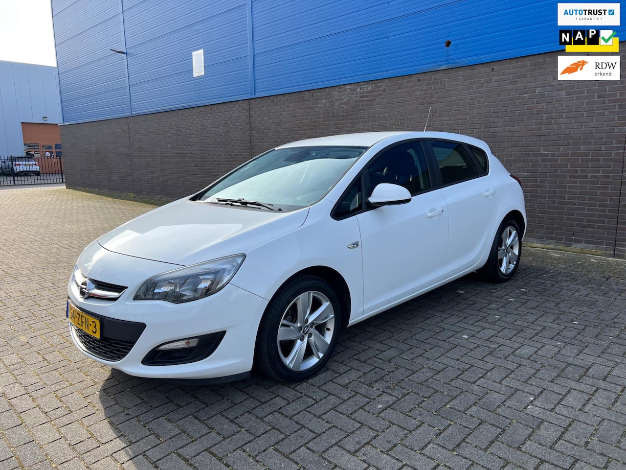 Opel Astra - 1.4 Turbo Edition | Cruise | 17” LM Velgen | Isofix | Multifunctioneel Stuurwiel | Automat - AutoWereld.nl