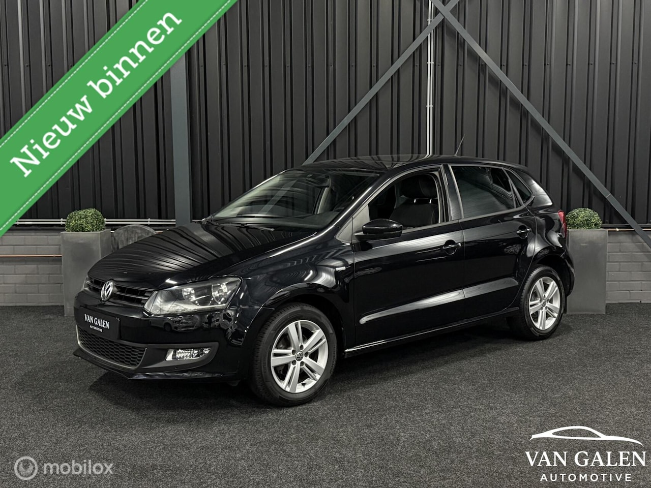Volkswagen Polo - 1.2 MATCH Airco|Apple carplay|Navi|Bluetooth - AutoWereld.nl