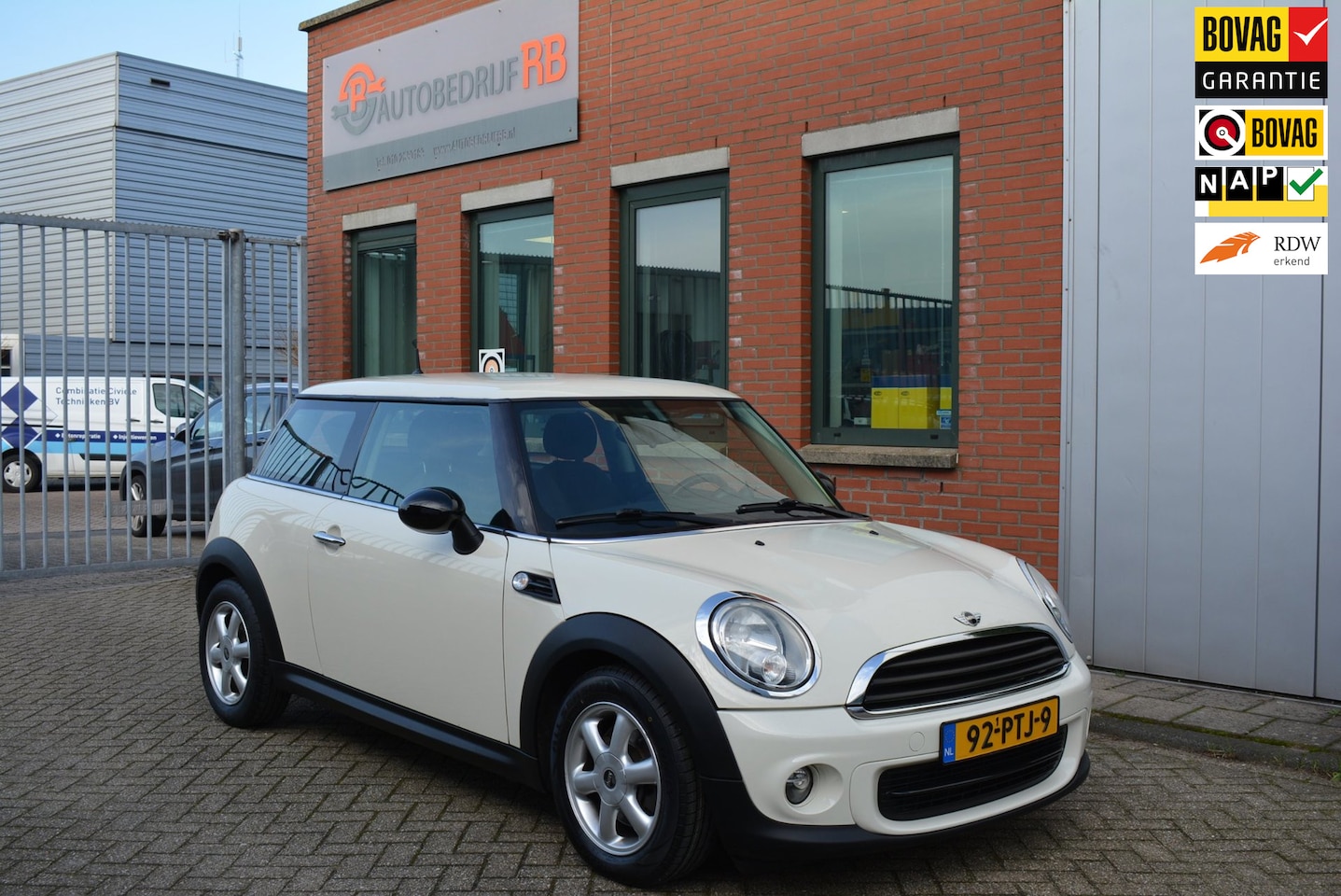 MINI One - Mini 1.6 MINIMALIST Business Line NL Auto/ Dealer Onderhouden - AutoWereld.nl
