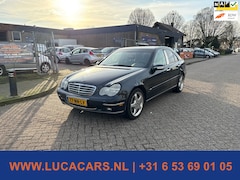 Mercedes-Benz C-klasse - 180 K. Classic NIEUWE APK