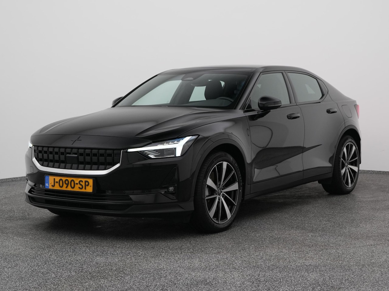 Polestar 2 - Long Range Dual Motor Launch Edition 78kWh | PANO | 360° | H&K | ADAPTIVE | STOEL- EN STUU - AutoWereld.nl