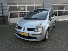 Renault Modus - 1.6 16V Dynamique (Trekhaak)