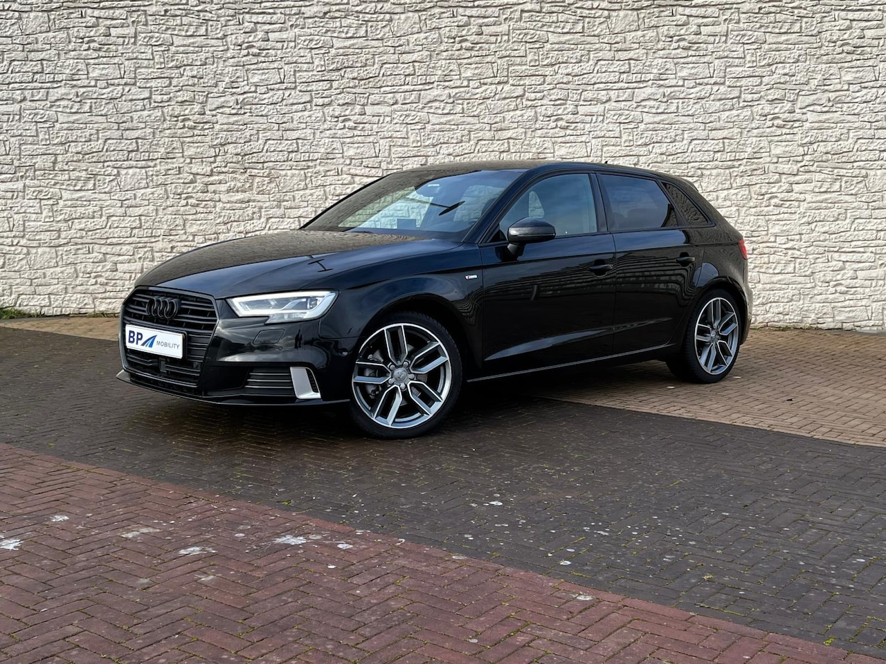 Audi A3 Sportback - 1.5 TFSI CoD Design Pro Line Plus - AutoWereld.nl