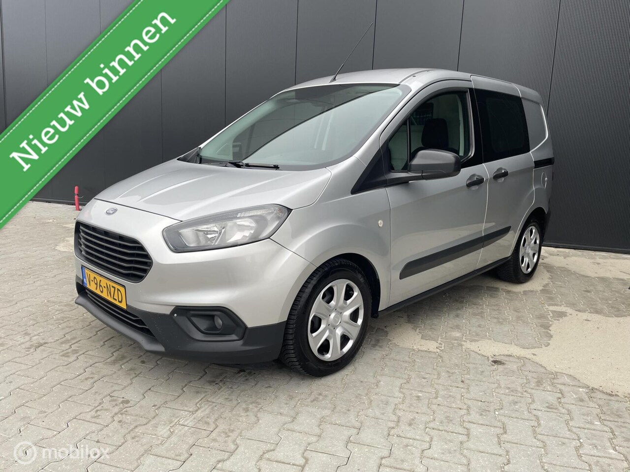Ford Transit Courier - 1.0 Trend EcoBoost S&S - AutoWereld.nl