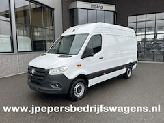 Mercedes-Benz Sprinter - 317 CDI L2 H2 Automaat / 360 Camera / MBUX / Navigatie / Cruise control / Airco / 270 Grad