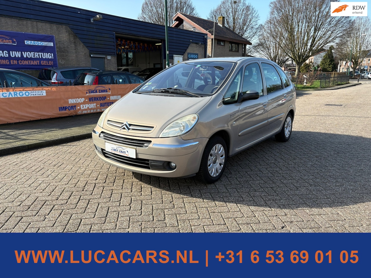 Citroën Xsara Picasso - 1.6i Attraction 2X SLEUTEL + BOEKJES! - AutoWereld.nl