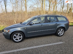 Volvo V50 - 2.4i