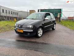 SEAT Arosa - 1.4i-16V FR Sport Airco Nap