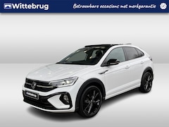 Volkswagen Taigo - 1.0 TSI 110pk DSG R-Line / Virtual Cockpit / Panorama dak / Black style / IQ Led / Trekhaa