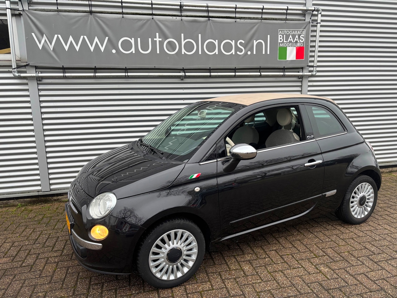 Fiat 500 - 1.2 Lounge automaat cabrio - AutoWereld.nl