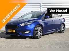 Ford Focus Wagon - 1.5 ST-Line | AUTOMAAT | Parkeersensoren | Lichtmetalen Velgen | Navigatie | Cruise Contro