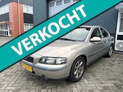 Volvo S60 - 2.4 / nieuwe apk