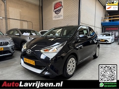 Toyota Aygo X - X-PLAY AUTOMAAT NL AUTO 1E EIGENAAR NAP ANDROID / CARPLAY CAMERA AIRCO