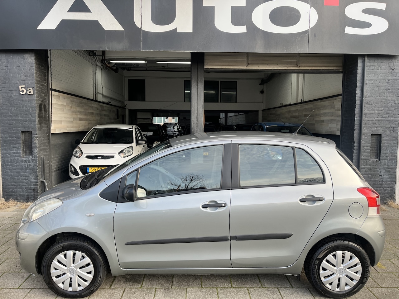Toyota Yaris - 1.0 VVTi Acces Airco - AutoWereld.nl