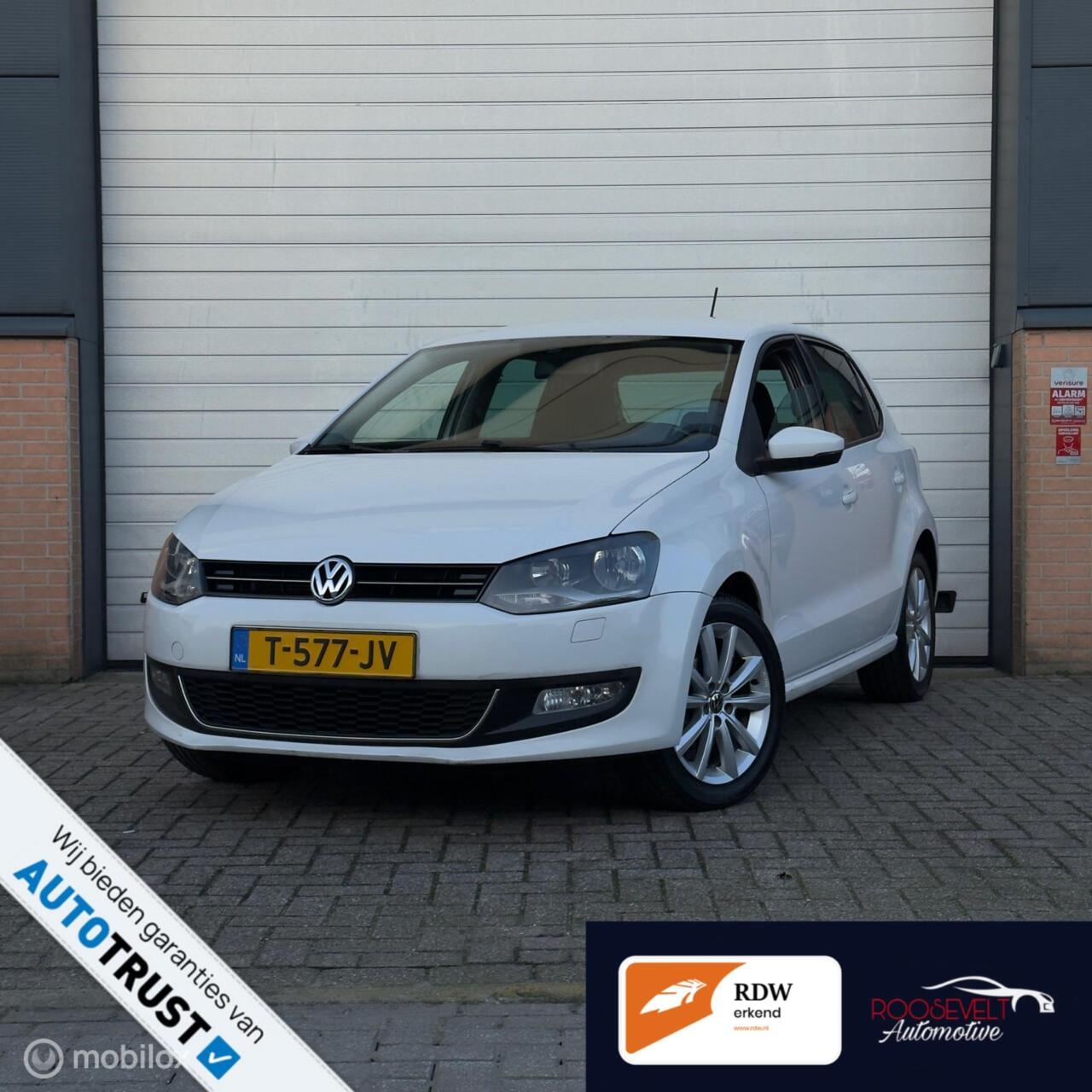 Volkswagen Polo - 1.2 TSI Highline DSG / CARPLAY / STOELVERW - AutoWereld.nl