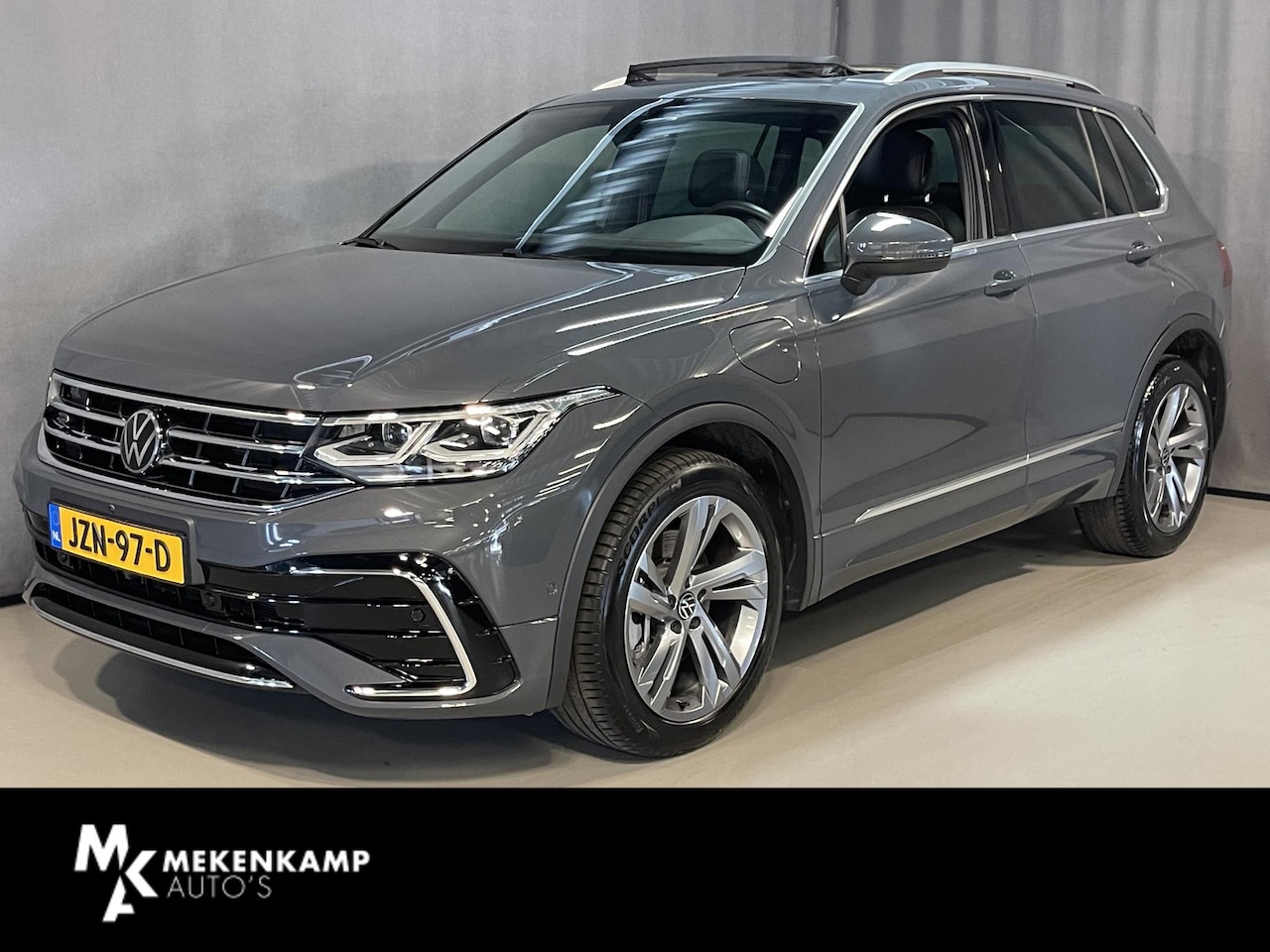 Volkswagen Tiguan - 1.4 TSI eHybrid R-Line Business+ 19"/Panoramadak/Leder + memory/360 camera/Elektrische kle - AutoWereld.nl