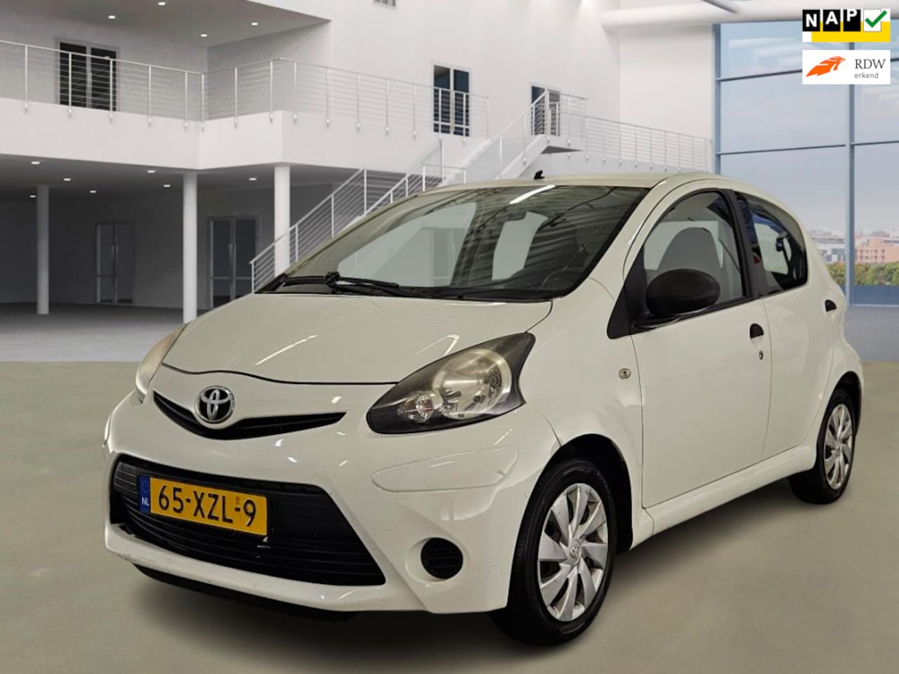 Toyota Aygo - 1.0 VVT-i Access|RIJD SCHAKELT PERFECT - AutoWereld.nl