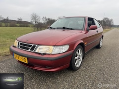 Saab 900 Coupé - 2.3 SE