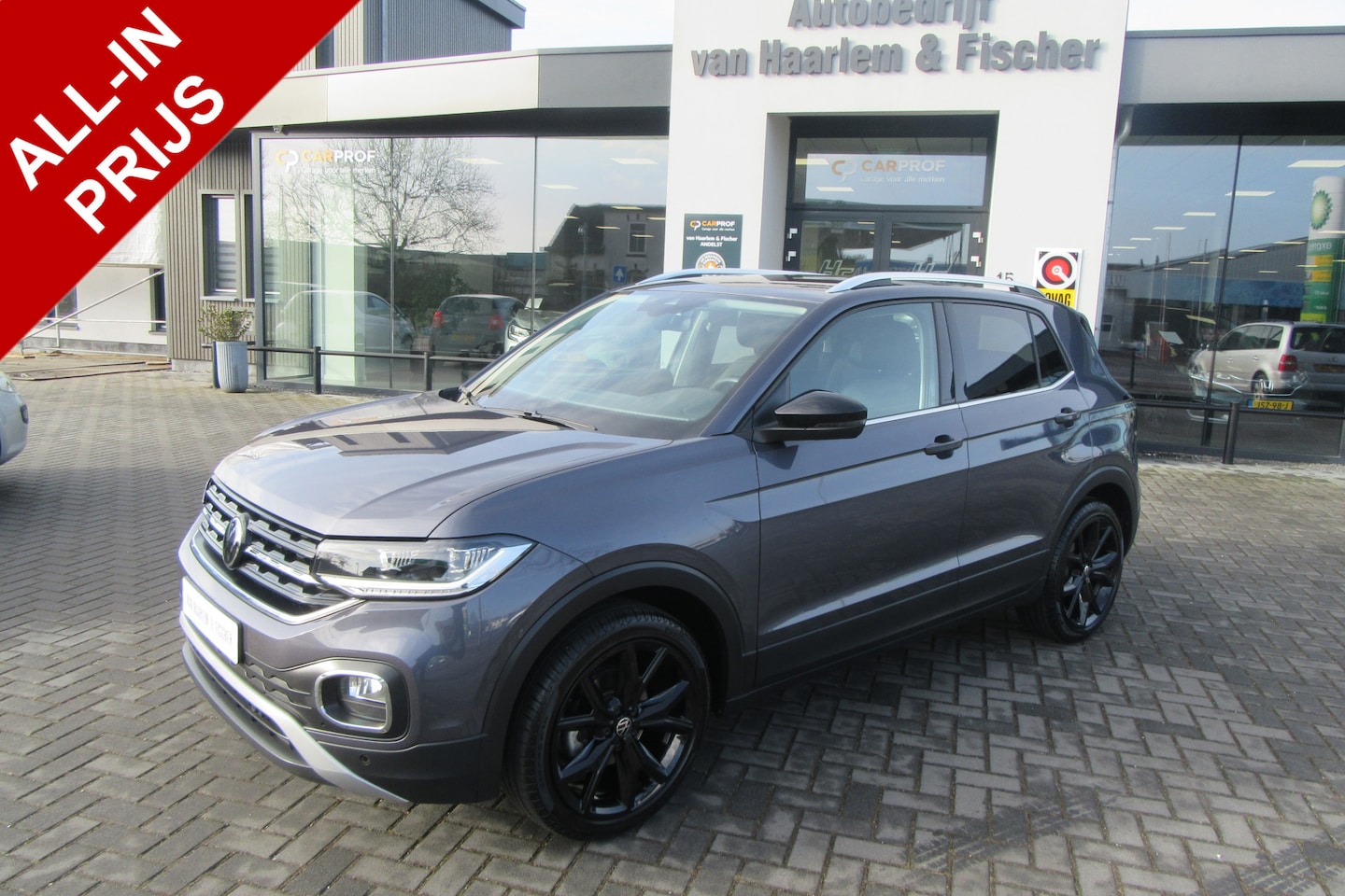 Volkswagen T-Cross - 1.0 TSI Style Aut. Ad.CC, Stoelverw., Virtual Cockpit, Camera - AutoWereld.nl