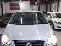 Volkswagen Polo - 1.2-12VTrendline/AIRCO/nieuw Apk/rijklaar