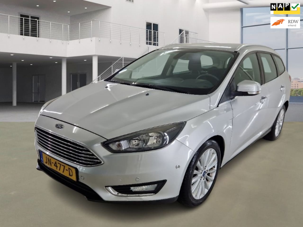 Ford Focus Wagon - 1.0 Titanium 1.0 Titanium - AutoWereld.nl