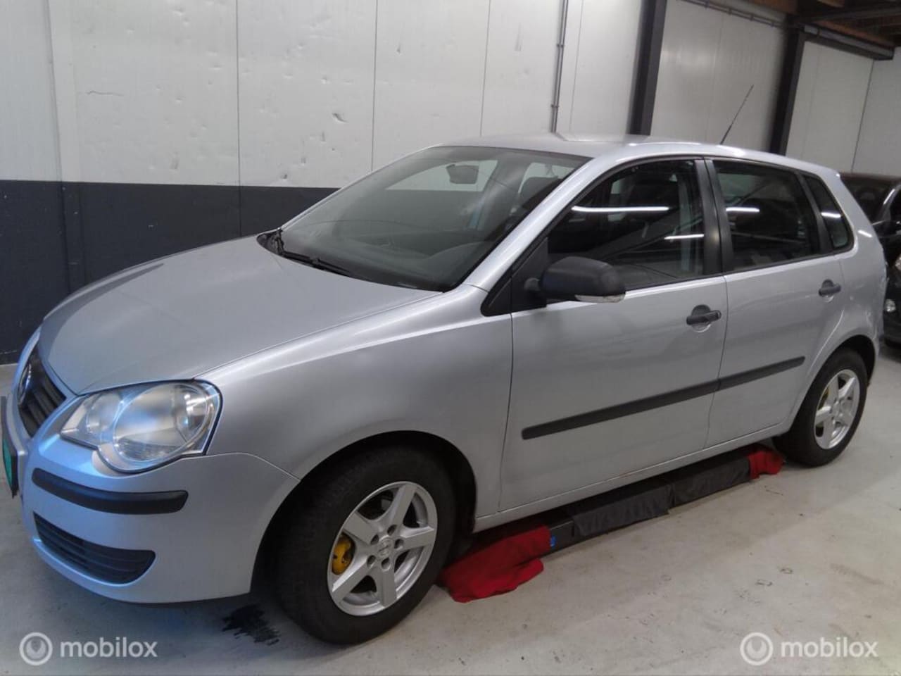 Volkswagen Polo - 1.2-12VTrendline/AIRCO/nieuw Apk/rijklaar - AutoWereld.nl