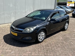 Opel Astra GTC - 1.6 Executive