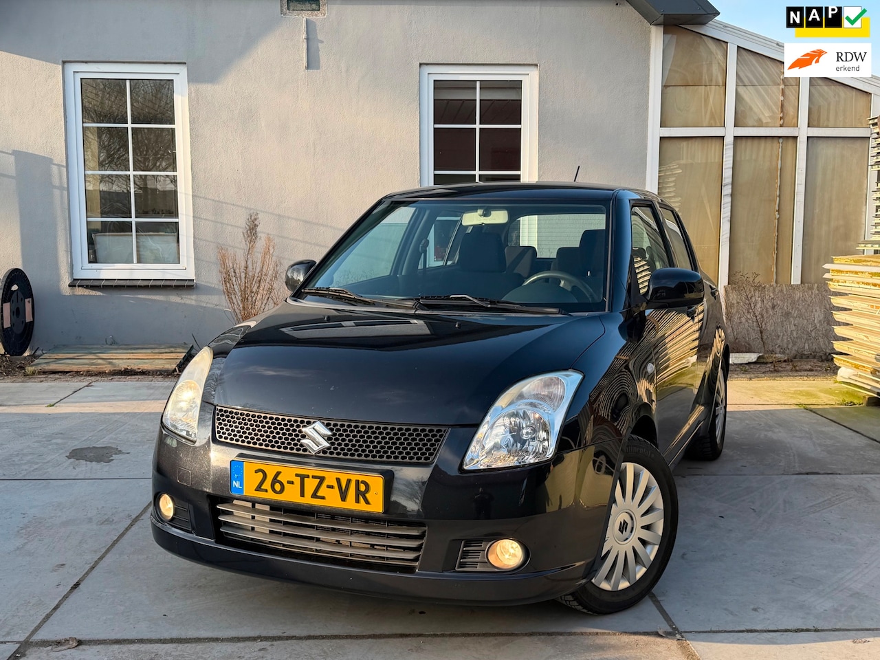 Suzuki Swift - 1.3 Shogun | Nieuwe APK | Rijklaar| Airco - AutoWereld.nl