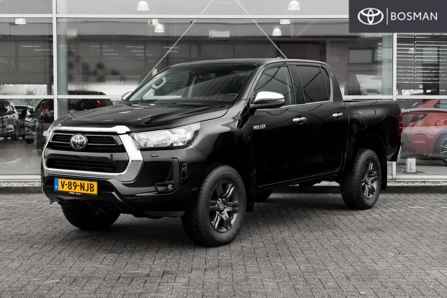 Toyota HiLux - 2.4 D-4D Double Cab Professional BPM VRIJ - AutoWereld.nl
