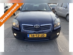Toyota Avensis - 2.4 VVTi Luna AUTOMAAT Nette auto loopt en rijdt 100%
