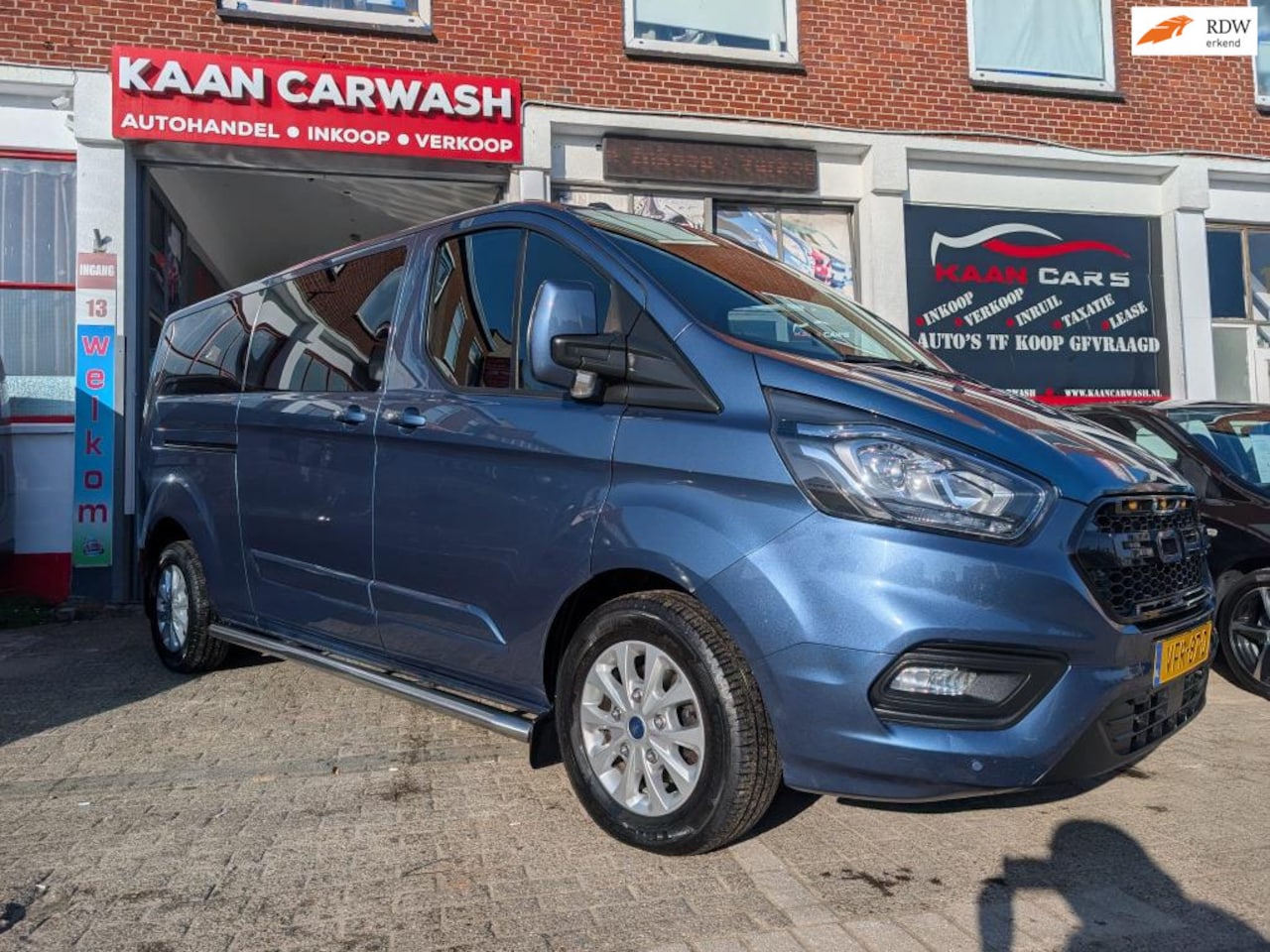 Ford Transit Custom - 320 2.0 TDCI L2H1 Limited DC 320 2.0 TDCI L2H1 Limited DC - AutoWereld.nl