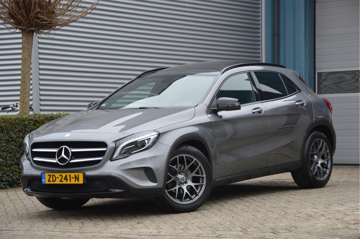Mercedes-Benz GLA-Klasse - 200 URBAN | XENON | HARMAN/KARDON | PANORAMADAK | NIGHTPACK | CAMERA | ENZ - AutoWereld.nl