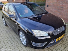 Ford Focus - 2.5-20V ST