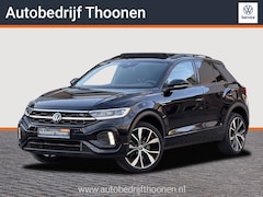 Volkswagen T-Roc - 1.5 TSI R-Line | Trekhaak | Pano | 19" | Stuurverwarming