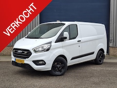 Ford Transit Custom - 340 2.0 TDCI L1H2 Limited AIRCO / CRUISE CONTROLE / EURO 6 / TREKHAAK / L1H1