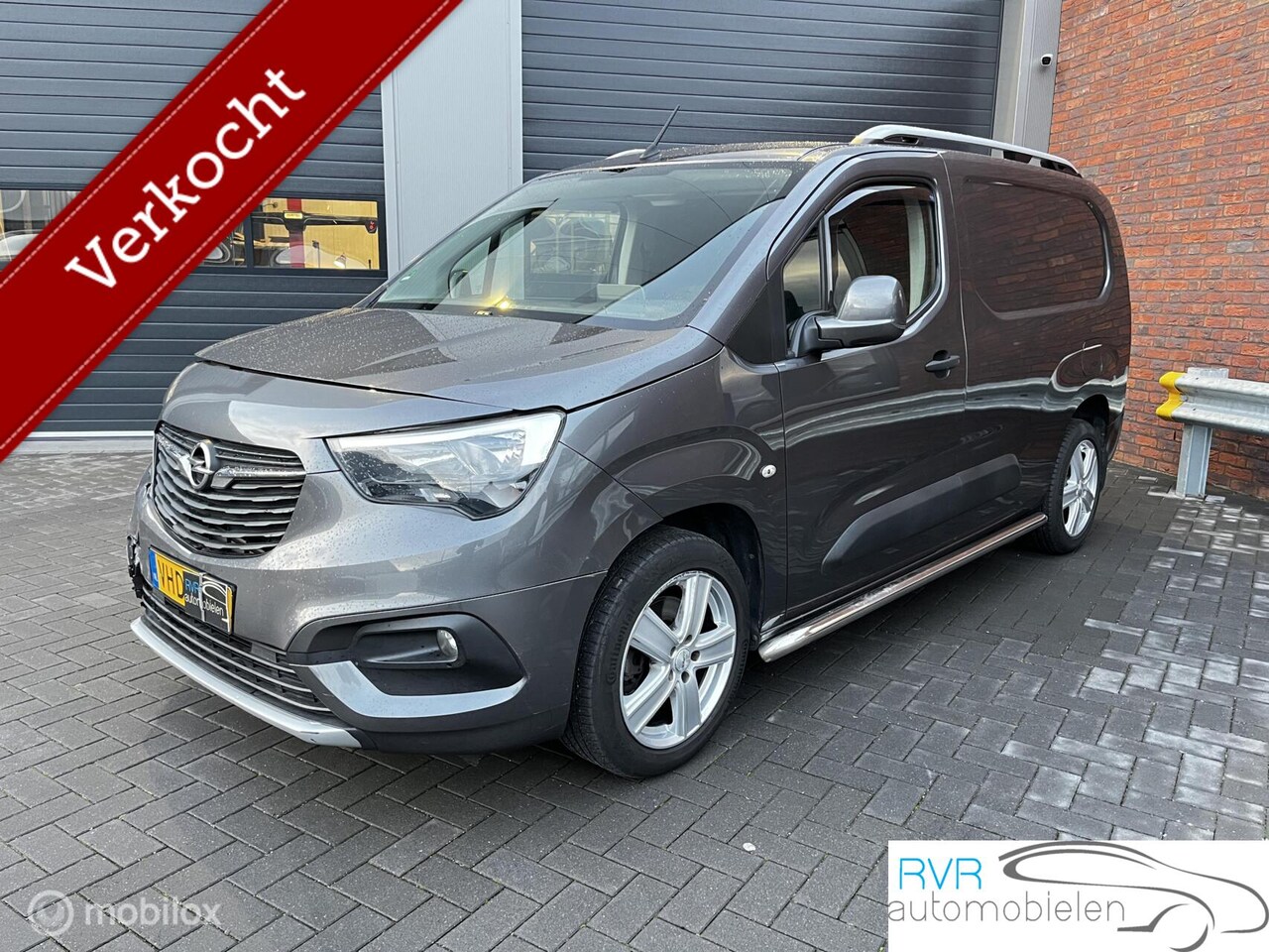 Opel Combo - 1.5D L2H1/AIRCO/CRUISE/NAVI/CAMERA - AutoWereld.nl
