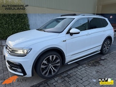 Volkswagen Tiguan Allspace - 1.5 TSI Highline Business R 7p. I 2X R-line I Keyless I Trekhaak I 20" I Pano I Virtual I