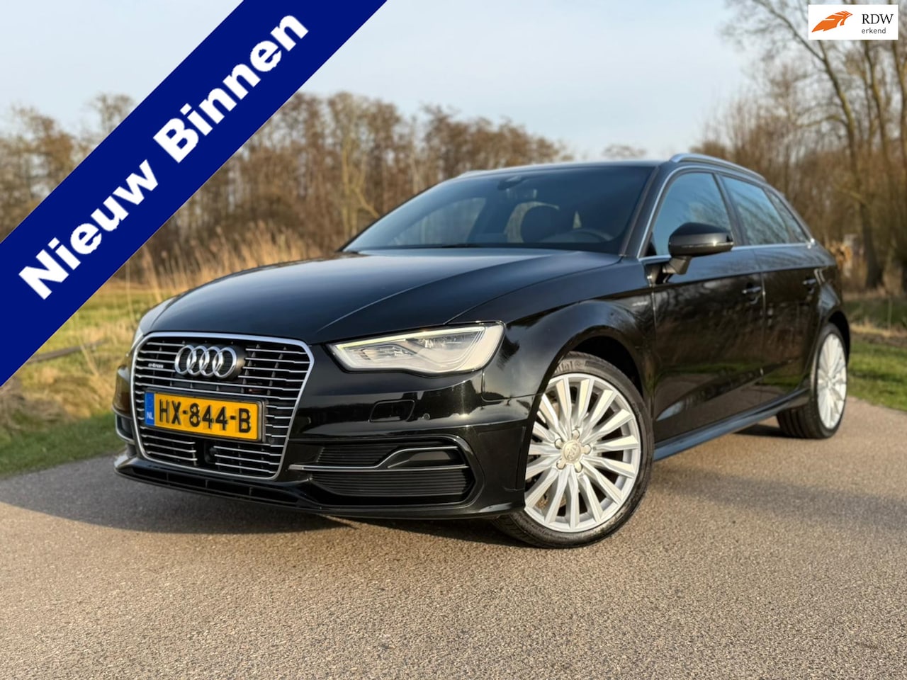 Audi A3 Sportback - 1.4 e-tron PHEV Ambition Pro Line plus / Airco / Navi Full Map / Cruise Control / Half Led - AutoWereld.nl