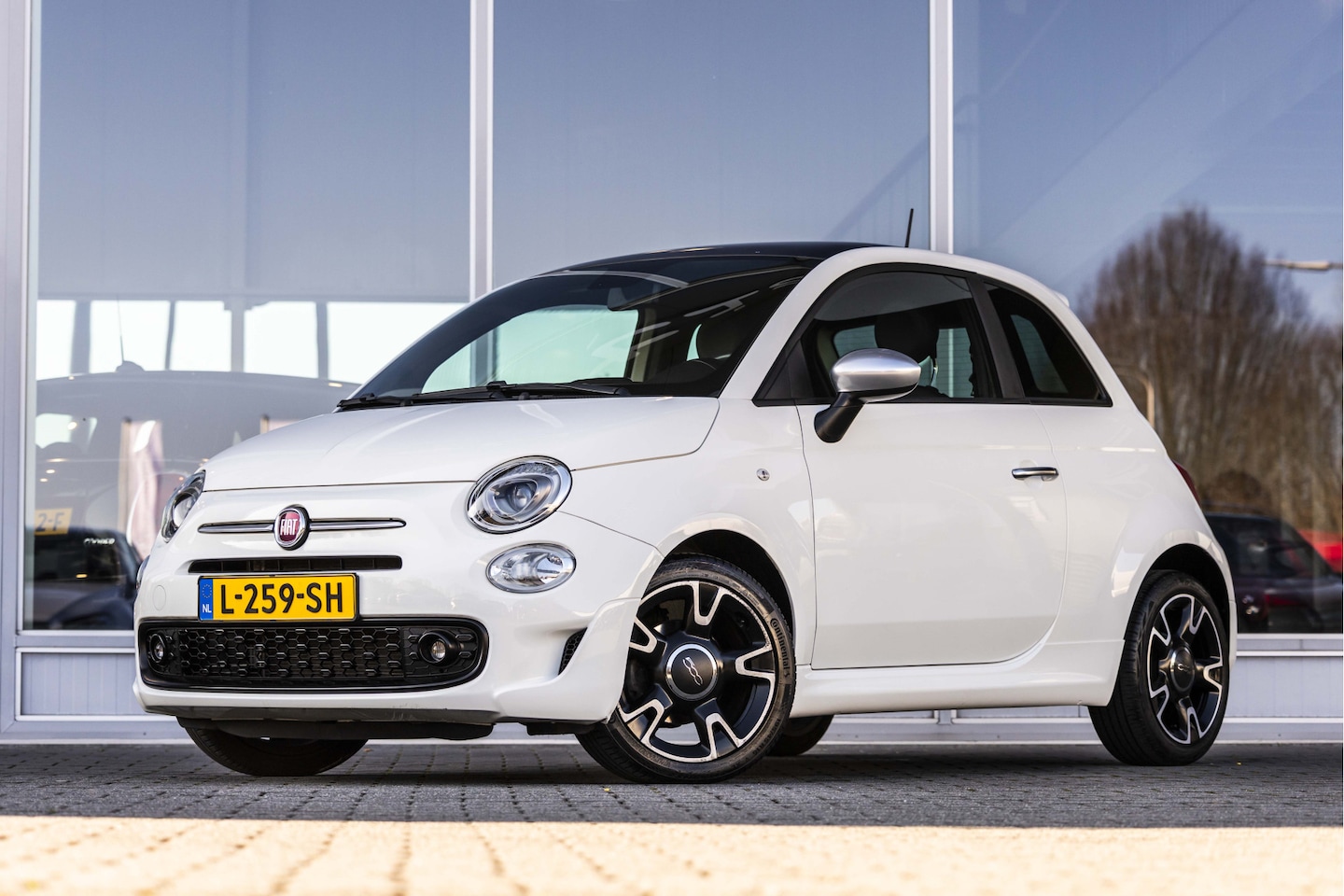 Fiat 500 - 1.2 Star | Pano | Carplay | Cruise - AutoWereld.nl