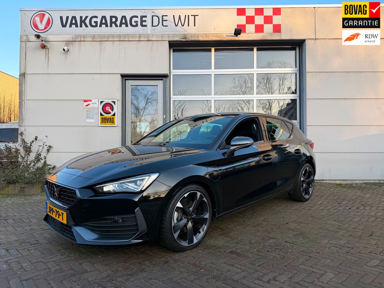 CUPRA Leon - 1.4 e-Hybrid Essential - AutoWereld.nl