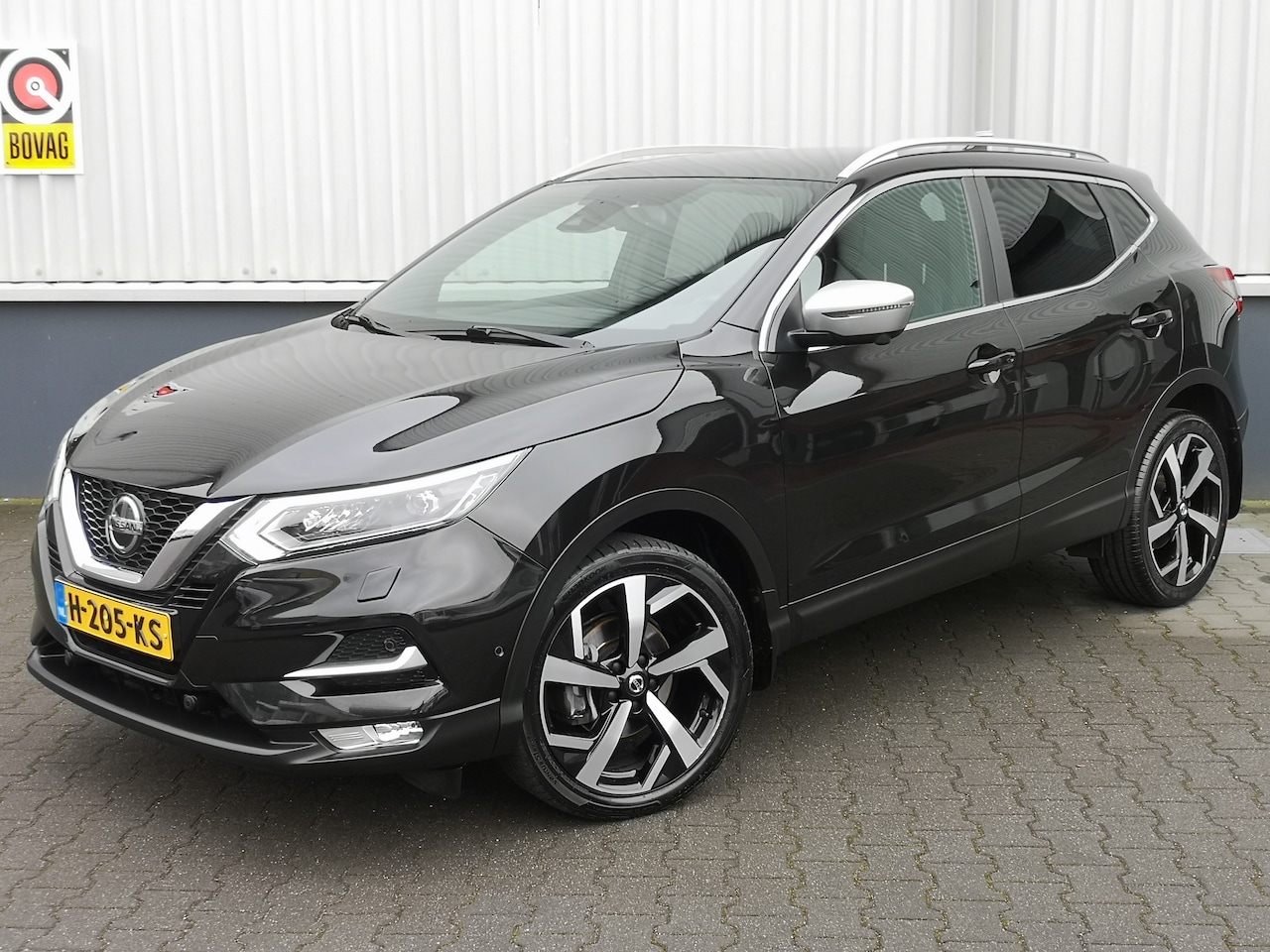 Nissan Qashqai - 1.3 Tekna + - AutoWereld.nl