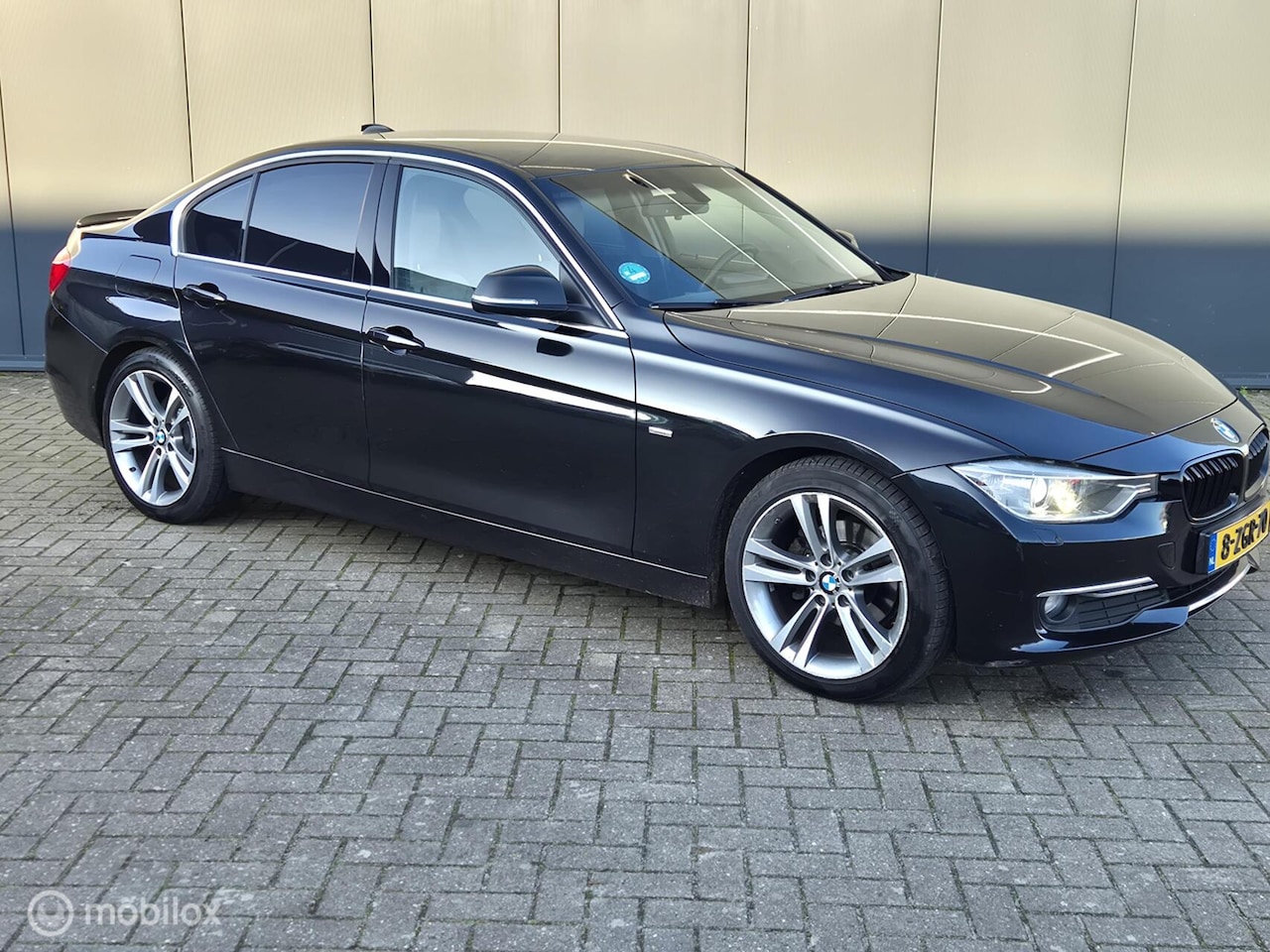 BMW 3-serie - 320d EfficientDynamics Edition Executive|APK 3-2027 - AutoWereld.nl