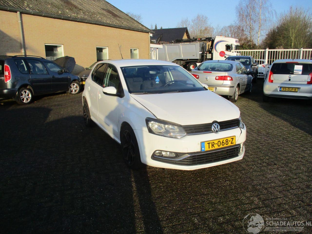 Volkswagen Polo - 1.2 TSI Comfortline Business R Line REST BPM €500,- !! - AutoWereld.nl