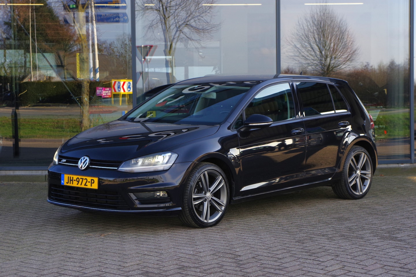 Volkswagen Golf - 1.4 TSI 150 PK ACT DSG-Automaat Highline R-Line Automaat, Xenon, Stoelverwarming, Carplay, - AutoWereld.nl