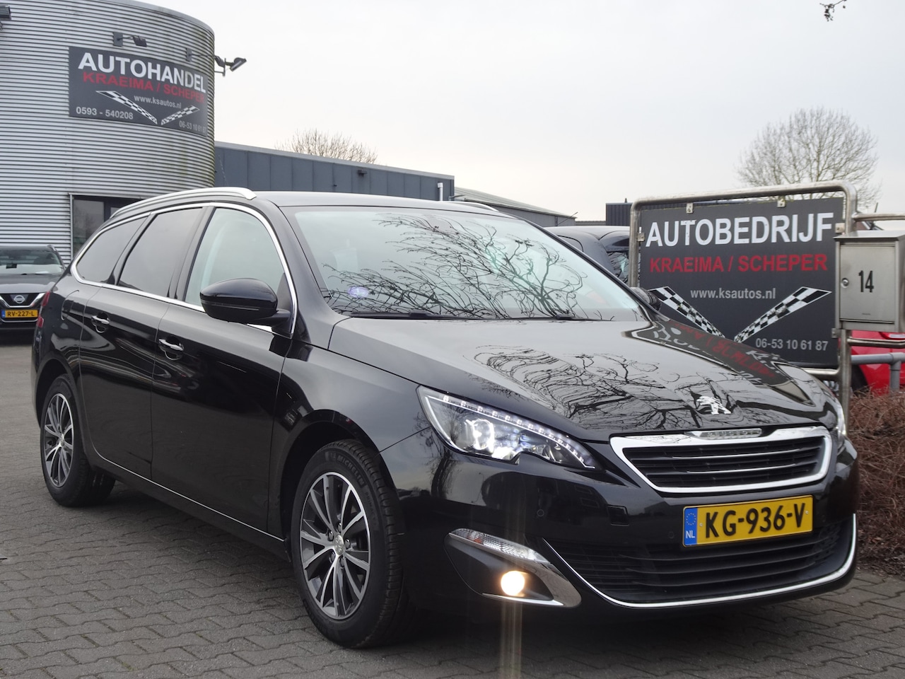 Peugeot 308 SW - 1.2 PureTech Allure 1.2 131PK PureTech Allure - AutoWereld.nl