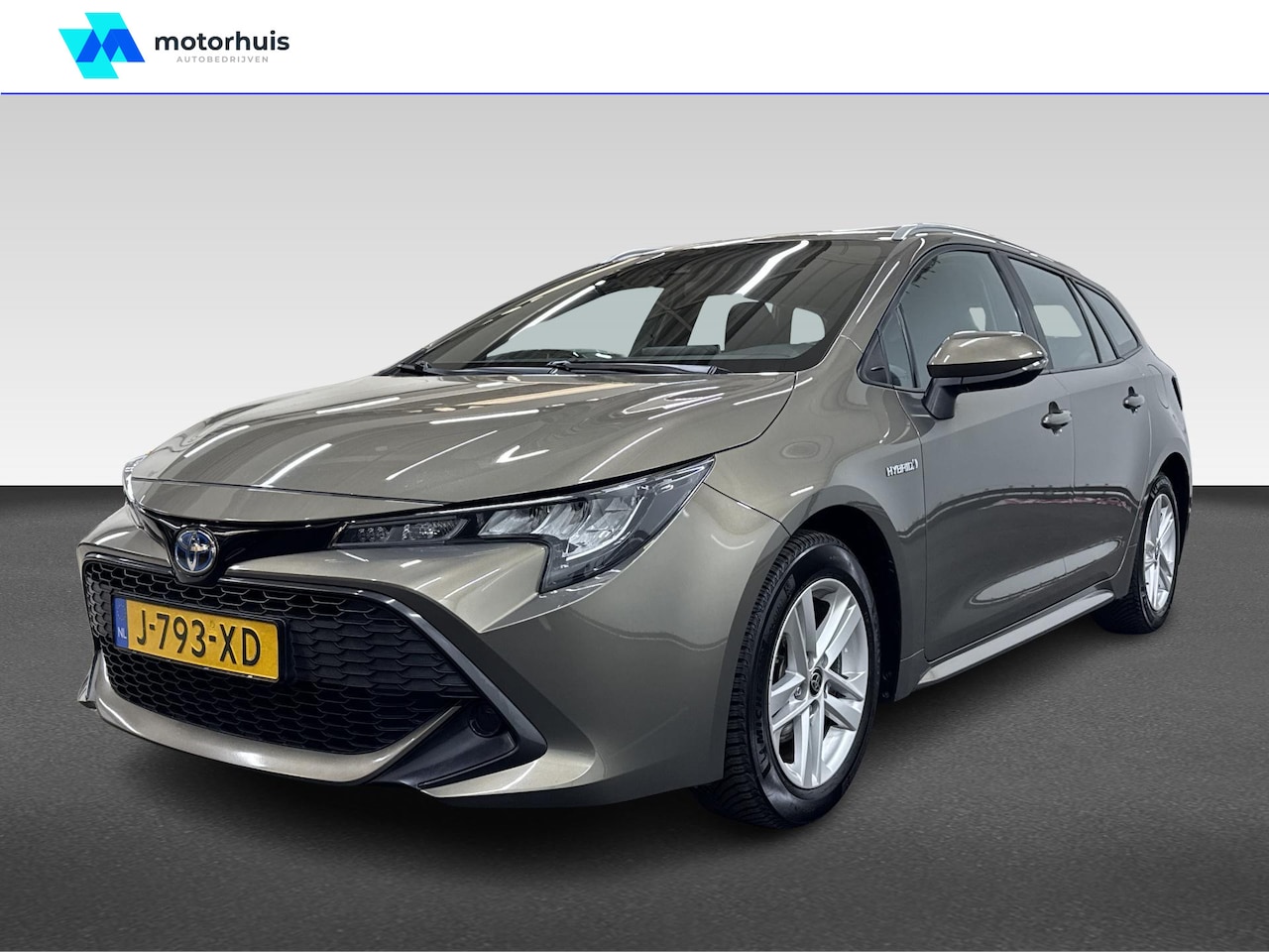 Toyota Corolla Touring Sports - 1.8 Hybrid 122pk CVT Business | TREKHAAK AUTOMATIC - AutoWereld.nl
